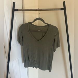 American Eagle XS Soft and Sexy TShirt